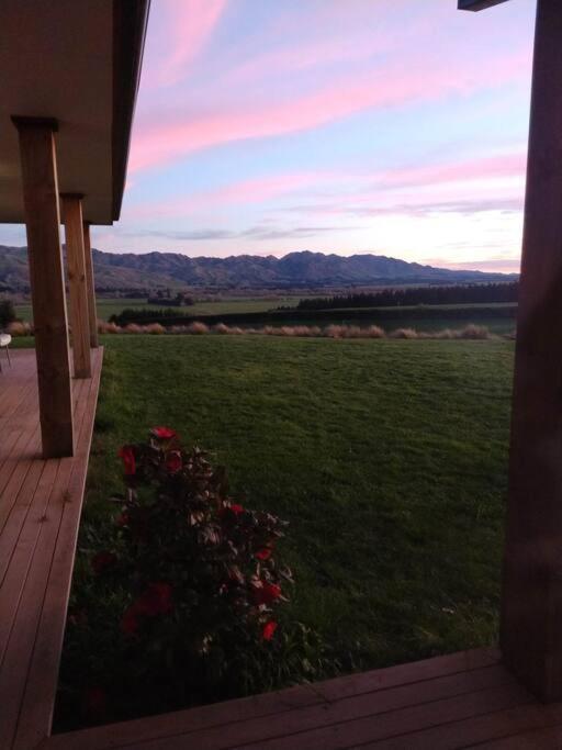 The Bunkhouse Hotel Waiau Exterior photo